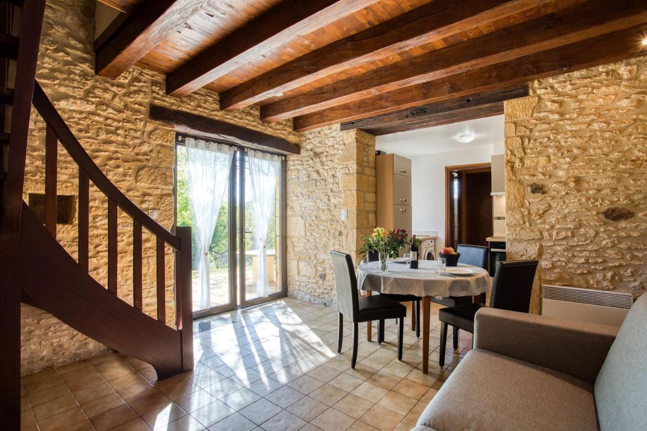 Combas Village De Gites Saint-Crepin-et-Carlucet Exterior photo