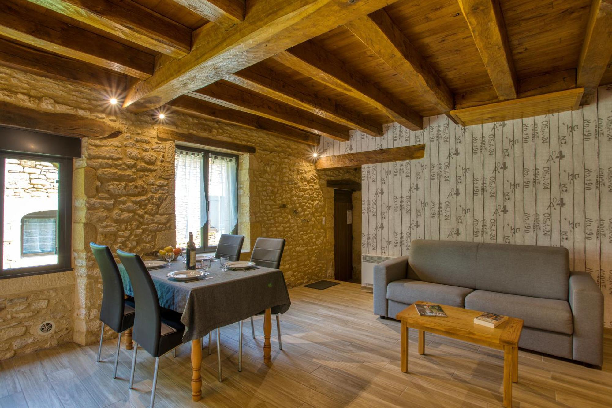 Combas Village De Gites Saint-Crepin-et-Carlucet Exterior photo