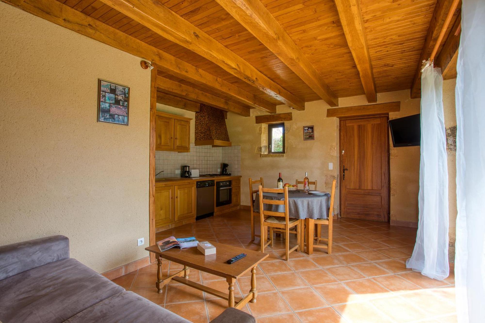 Combas Village De Gites Saint-Crepin-et-Carlucet Exterior photo